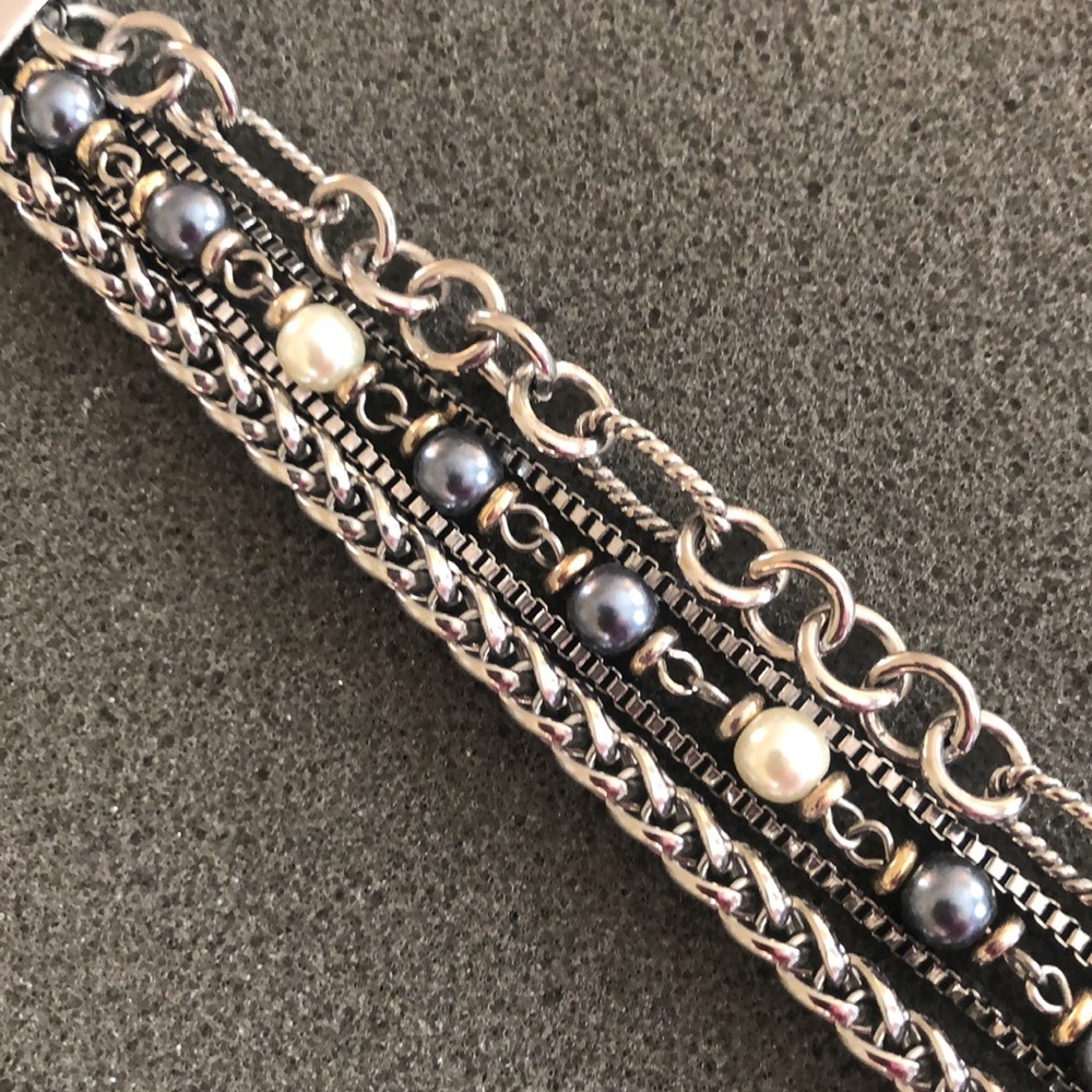 Premier Designs Multi-Strand Silver Beaded Necklace - Picture 5 of 10